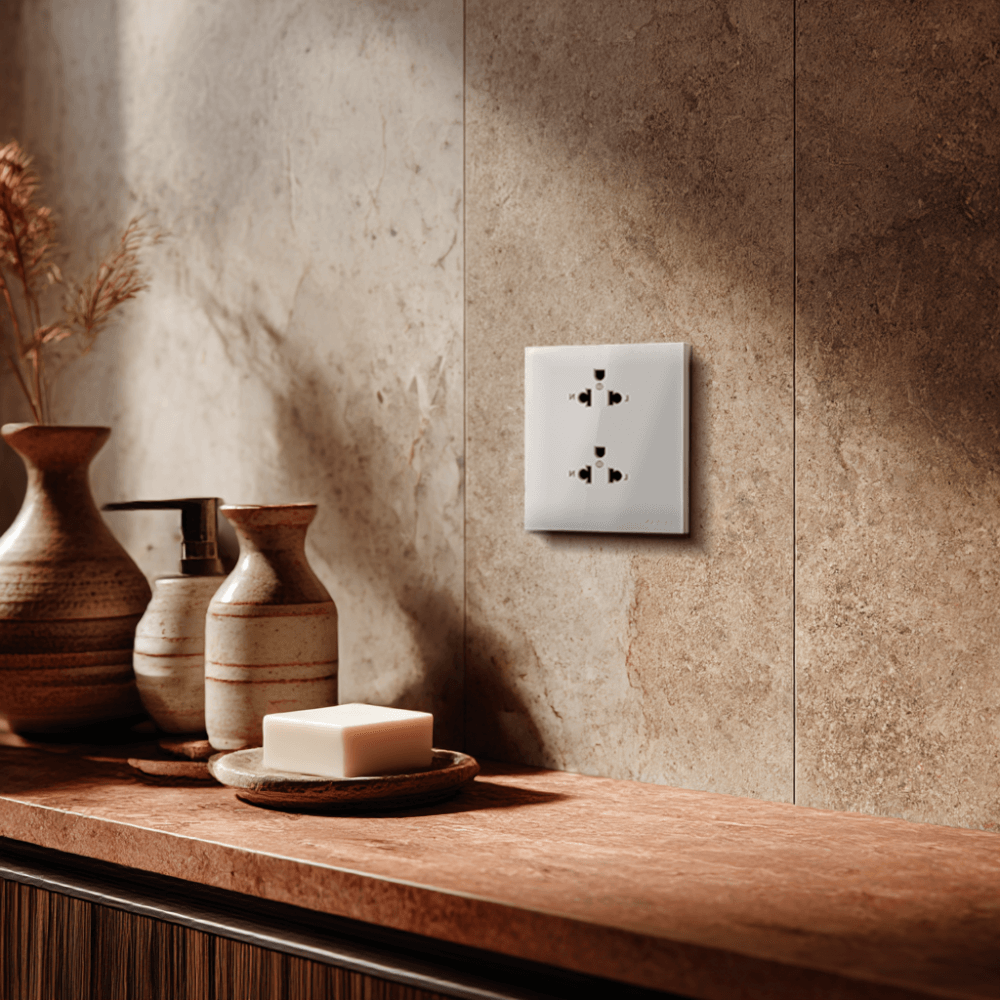 ชุดเต้ารับคู่ 3 ขา 2 ช่อง GONEO รุ่น PIANO G27-Z233-WH สีขาว ขากลมแบน_2